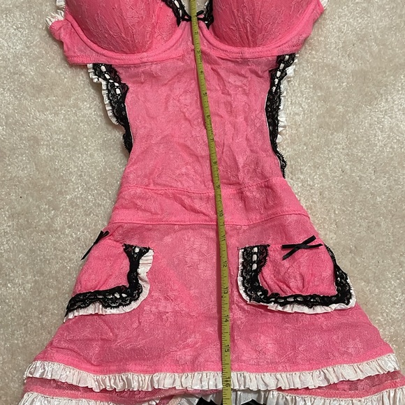 Victoria’s Secret 34B, pink with black lace lingerie - Picture 6 of 11